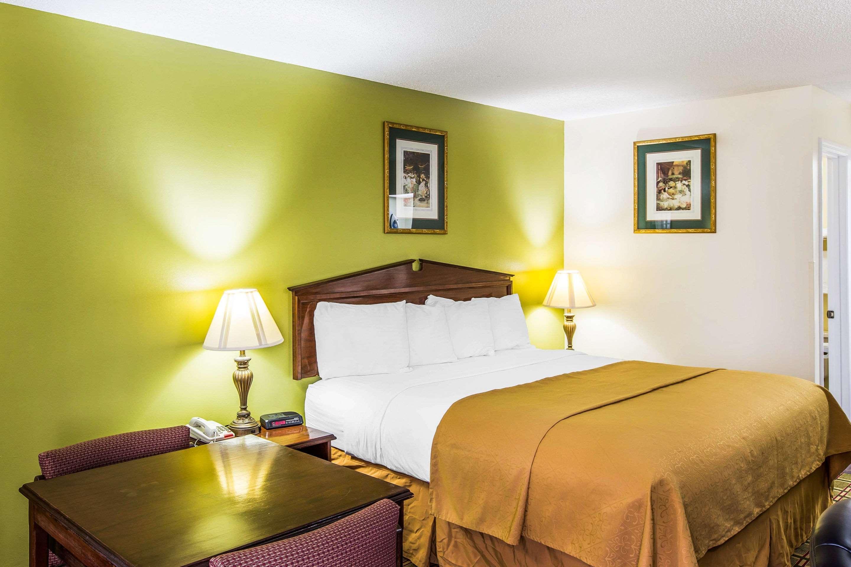 Quality Inn Eastman Extérieur photo