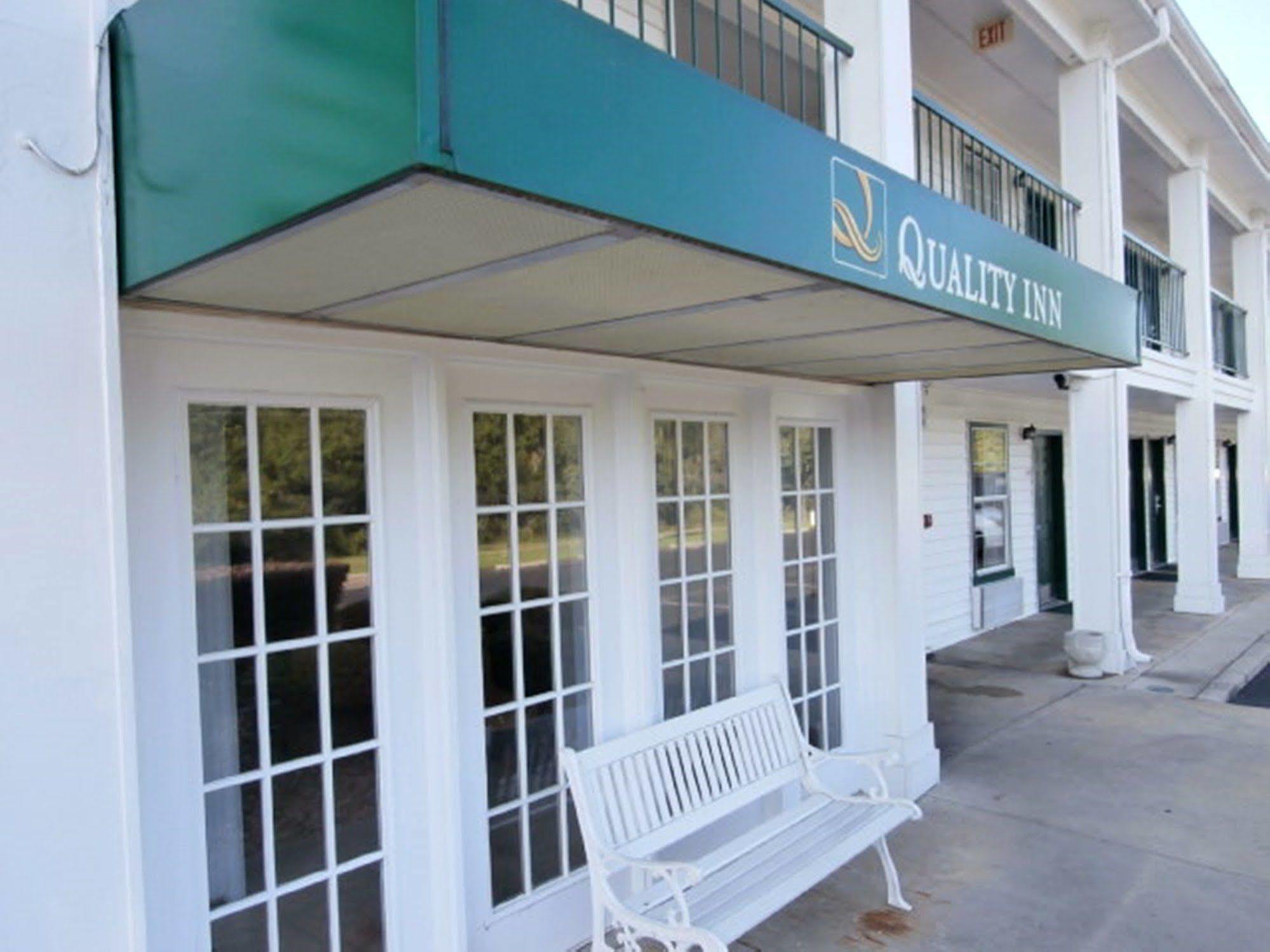 Quality Inn Eastman Extérieur photo